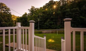 3611 Cyrus Creek Rd, Barboursville, WV 25504