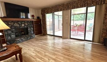408 Duryea Dr, Auburn, IN 46706