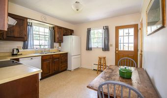 29 Leonard St, Barre, VT 05641