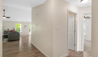 1109 Foxwood Estates Dr, Arnold, MO 63010