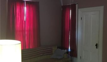 312 Essex St, Bangor, ME 04401