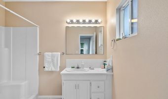 15390 SW DAVIS Rd, Beaverton, OR 97007