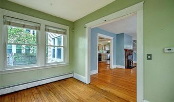 4 Talbot Mnr, Cranston, RI 02905