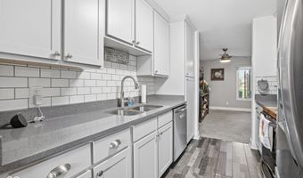 5158 Coppertree Ln, Avon, IN 46123