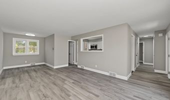 29 Summit Ave, Absecon, NJ 08201