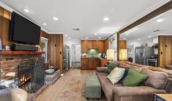 29303 S Lakeshore Dr, Agoura Hills, CA 91301