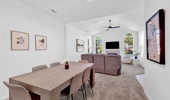 190 Sandover Dr, Aurora, OH 44202
