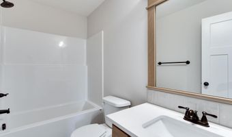 1631 N Magnolia Ct, Andover, KS 67002