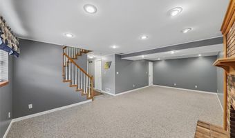 1326 Apollo Dr, Arnold, MO 63010