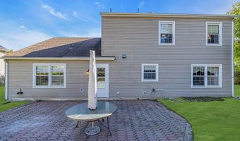 136 Sandpiper Dr, Belford, NJ 07718