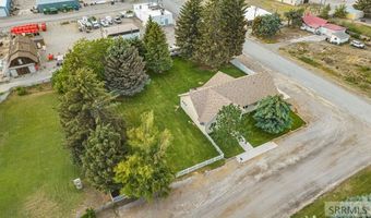 210 W Salmon Ave, Arco, ID 83213