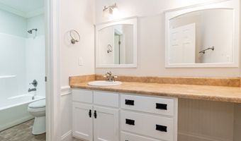 112 Loblolly Ln, Albany, GA 31721