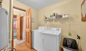 248 Old Trail Dr, Bargersville, IN 46106