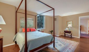 900 N TAYLOR St 1416, Arlington, VA 22203