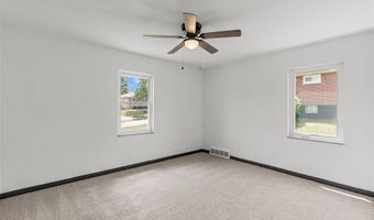 9515 Koerber Ln, Affton, MO 63123