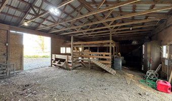 1320 Lake Dr, Ashland, OH 44805