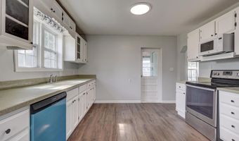 109 N Main St, Alba, MO 64830