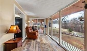 17 Ipswich Dr, Bella Vista, AR 72714
