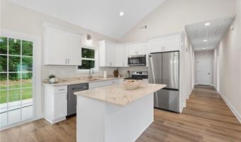 1307 Cochise Cir, Austell, GA 30168