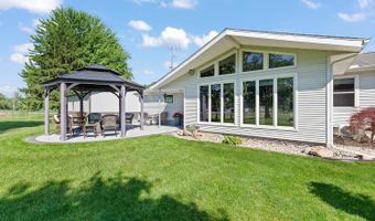 1462 Sand Creek Hwy, Adrian, MI 49221