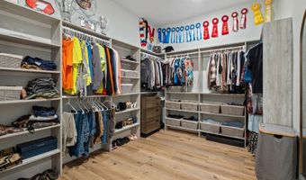 9815 Snow Pointe Dr SE, Alto, MI 49302