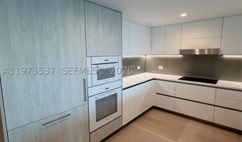 9221 E Bay Harbor Dr 309, Bay Harbor Islands, FL 33154