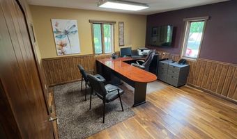 711 N Main St, Aberdeen, SD 57401