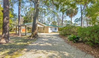 253 Prado St, Apalachicola, FL 32320