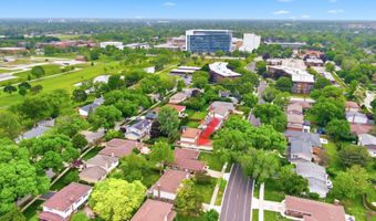 1132 S Fernandez Ave, Arlington Heights, IL 60005