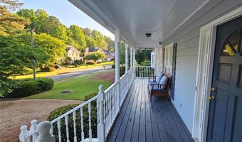 6116 Braidwood Ln NW, Acworth, GA 30101