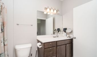 2503 NE Oak Dr 1, Ankeny, IA 50021