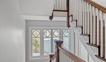 3825 INGOMAR St NW, Washington, DC 20015