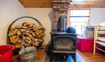 112 Ledge Rd, Beaver Cove, ME 04441