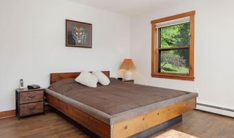 1586 Bent Hill Rd, Braintree, VT 05060