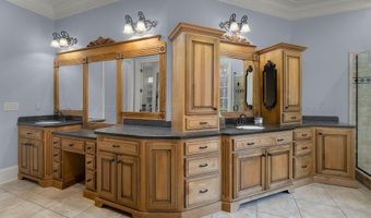 99 BLUFF POINTE Dr, Arley, AL 35541