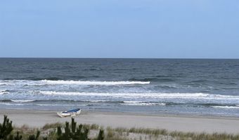 73 E 25th St, Avalon, NJ 08202