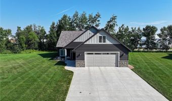 250 Rodeo Rd, Alexandria, MN 56308