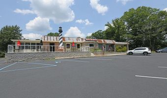 809 Greenwood St, Abbeville, SC 29620