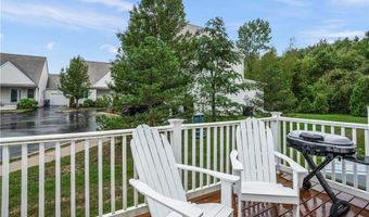 149 Cheshire Dr, Cranston, RI 02921