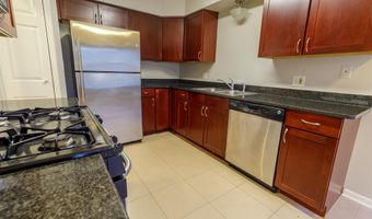 255 Fieldcrest St, Ann Arbor, MI 48103