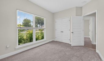 215 Saint Stephens Ct, Atmore, AL 36502