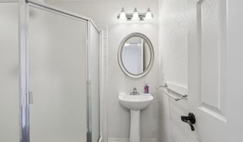433 HARRIS Ln, Oregon City, OR 97045