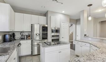 4037 Azure Ln, Addison, TX 75001