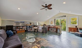 47 Dock Rd, Belmont, NH 03220