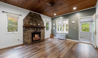 103 Cedar Dr, Andover, NJ 07860