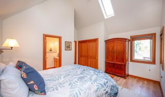 2383 Chamonix Dr, Arnold, CA 95223