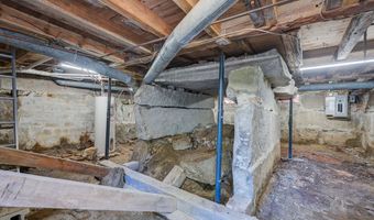 2 Hill Rd, Chatham, NH 03813