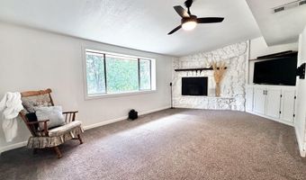 333 CLARK Dr, Aztec, NM 87410