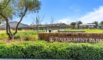 1819 Pacific Rd S, Madera, CA 93636