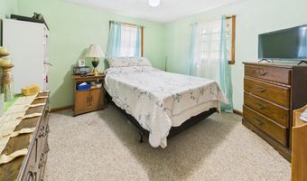 6180 N Akron Dr, Alexandria, IN 46001